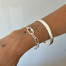 Load image into Gallery viewer, Screw Clasp Clip Bracelet
