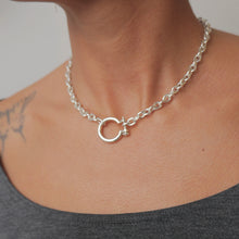 Load image into Gallery viewer, Chunky C Clasp Necklace
