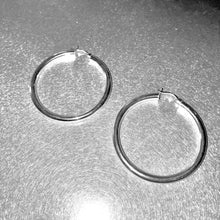 Load image into Gallery viewer, Plain Large Hoops
