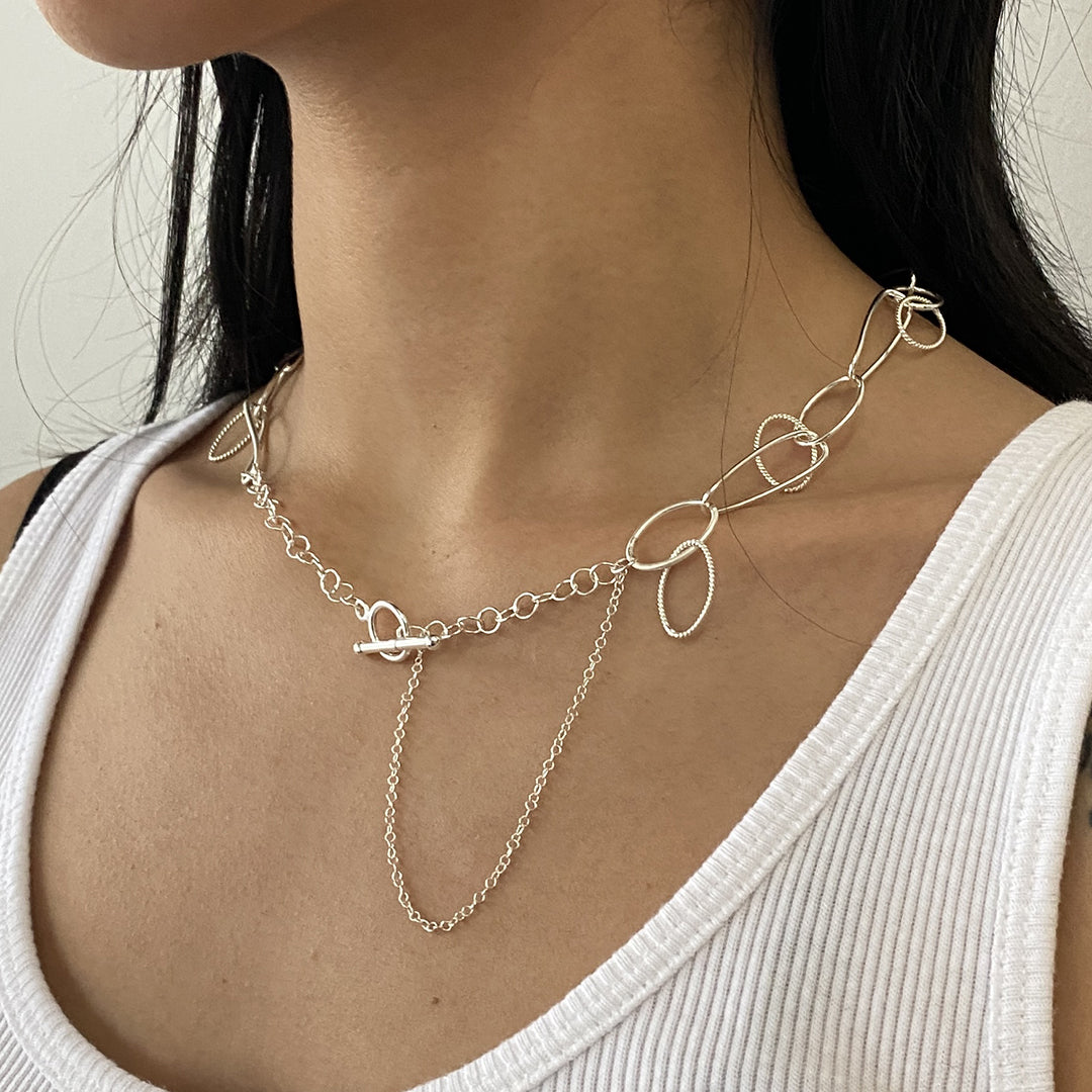Intricate Chain Necklace Newend