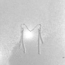 Load image into Gallery viewer, Dangle chain Hook Earrings

