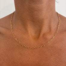 Load image into Gallery viewer, Heart Chain Necklace
