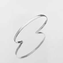 Load image into Gallery viewer, Thick Band Choker
