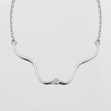 Load image into Gallery viewer, Wavy Necklace
