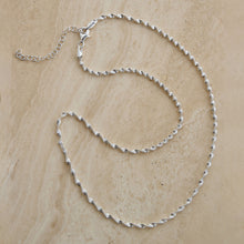 Load image into Gallery viewer, Twisted Chain Necklace
