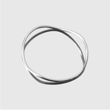 Load image into Gallery viewer, Wavy Bangle
